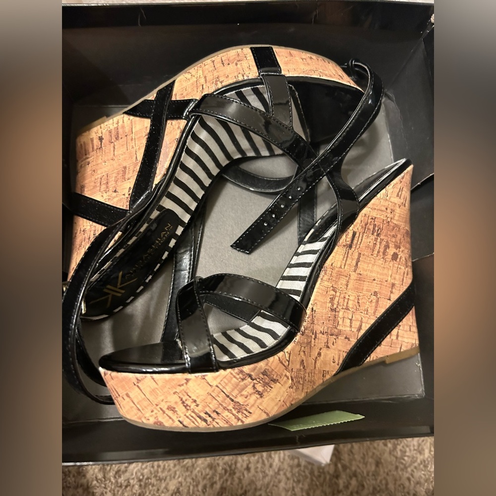 KK wedges